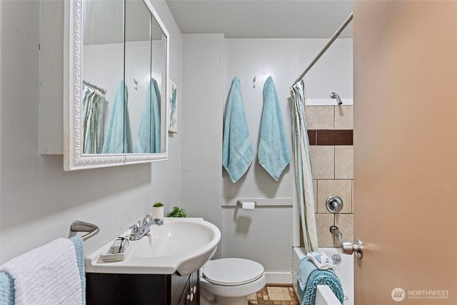 2307 E Columbia Street, Seattle, WA 98122