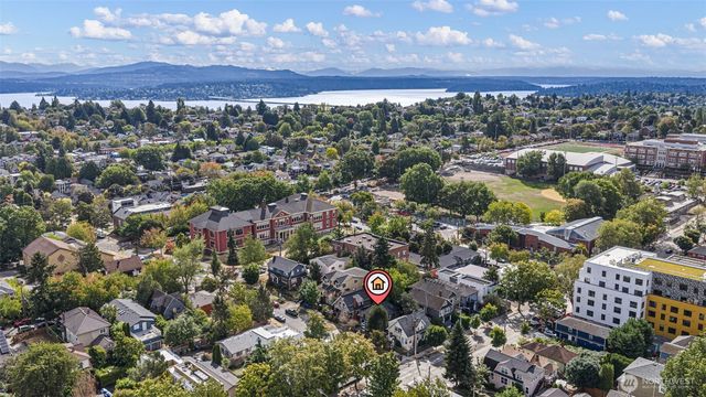 2307 E Columbia Street, Seattle, WA 98122