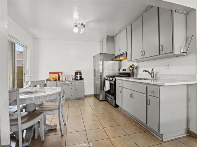8014 1st, Paramount, CA 90723