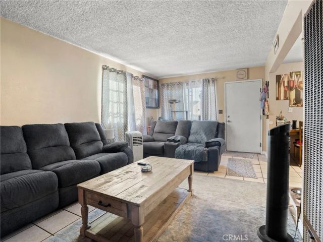 8014 1st, Paramount, CA 90723