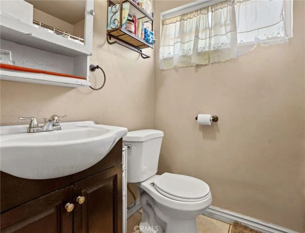 8014 1st, Paramount, CA 90723