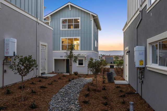 117 Skyline Vista Way, Watsonville, CA 95076