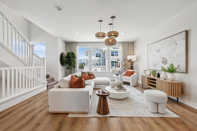 117 Skyline Vista Way, Watsonville, CA 95076