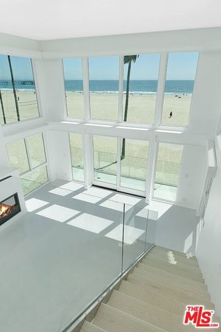 2419 Ocean Front Walk, Venice (los Angeles), CA 90291