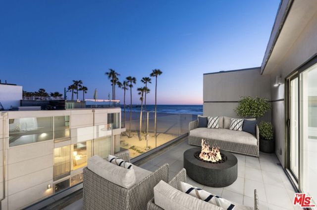 2419 Ocean Front Walk, Venice (los Angeles), CA 90291