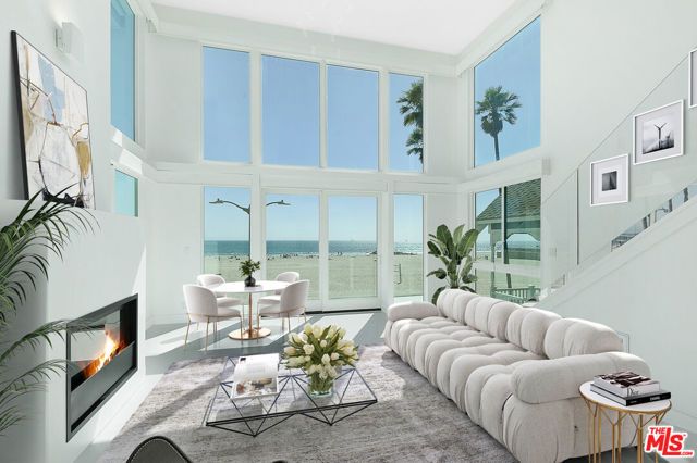 2419 Ocean Front Walk, Venice (los Angeles), CA 90291