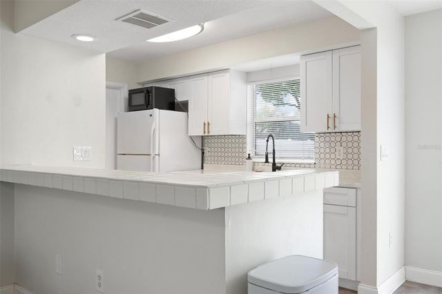 5120 BROOKMEADE DRIVE, Sarasota, FL 34232