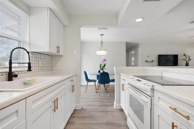 5120 BROOKMEADE DRIVE, Sarasota, FL 34232