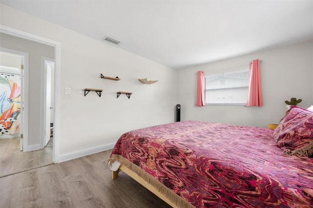 5120 BROOKMEADE DRIVE, Sarasota, FL 34232