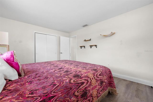 5120 BROOKMEADE DRIVE, Sarasota, FL 34232