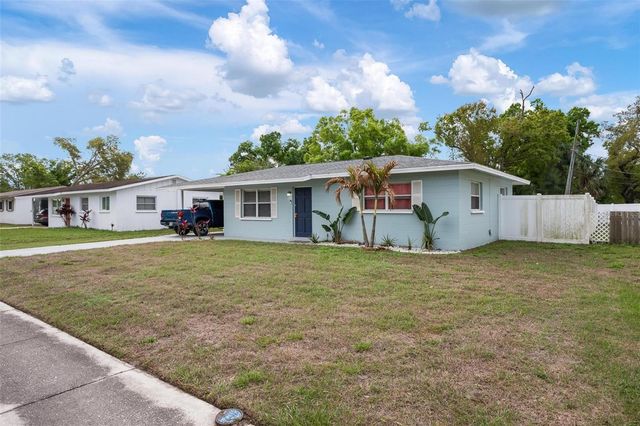 5120 BROOKMEADE DRIVE, Sarasota, FL 34232