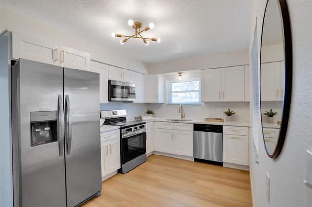 1609 COUNCIL DRIVE, Sun City Center, FL 33573