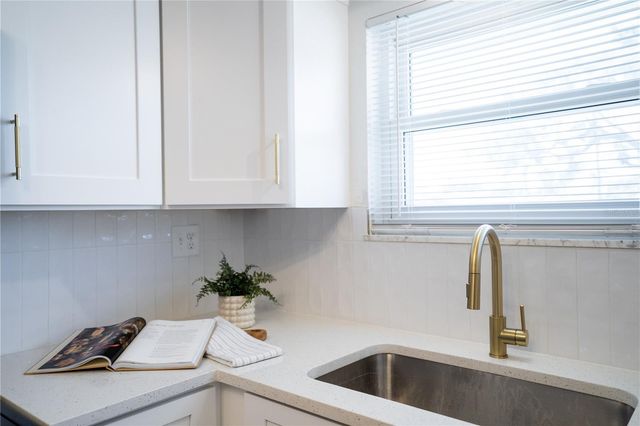 1609 COUNCIL DRIVE, Sun City Center, FL 33573