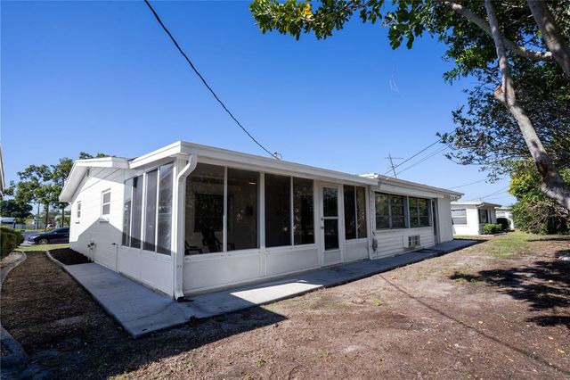 1609 COUNCIL DRIVE, Sun City Center, FL 33573