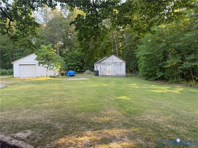 13300 Taylor Dr, Disputanta, VA 23842