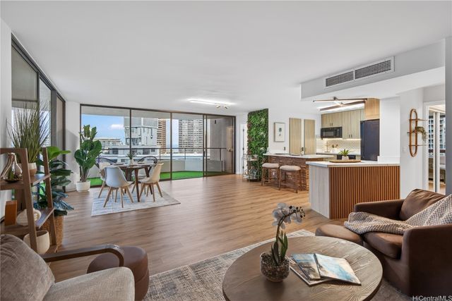 1910 Ala Moana Boulevard 27A, Honolulu, HI 96815