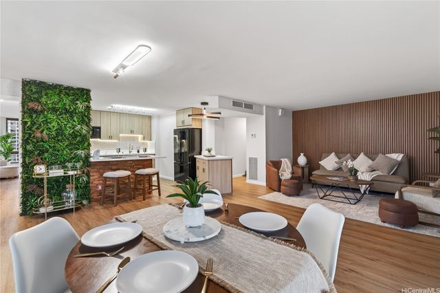 1910 Ala Moana Boulevard 27A, Honolulu, HI 96815