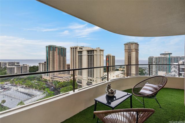 1910 Ala Moana Boulevard 27A, Honolulu, HI 96815