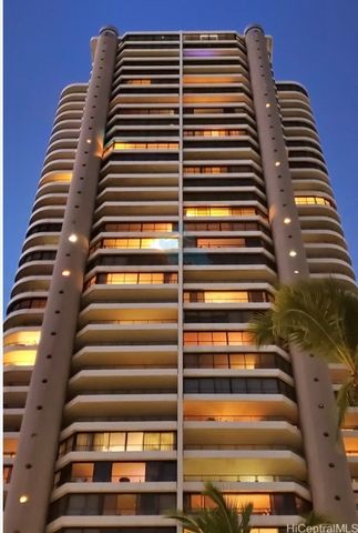1910 Ala Moana Boulevard 27A, Honolulu, HI 96815