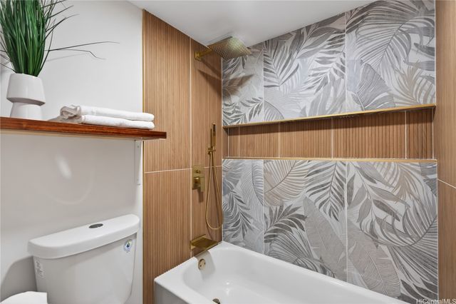 1910 Ala Moana Boulevard 27A, Honolulu, HI 96815
