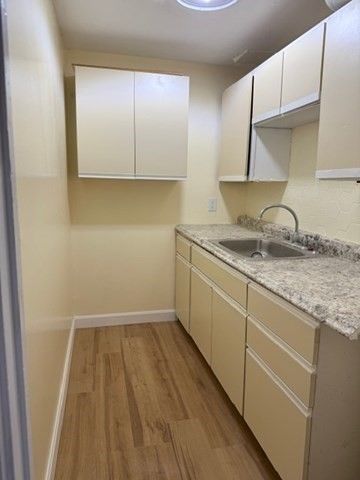 10 Holland Road 2, Worcester, MA 01603