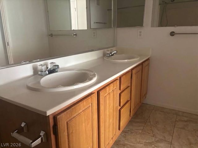 5710 East Tropicana Avenue 2054, Las Vegas, NV 89122