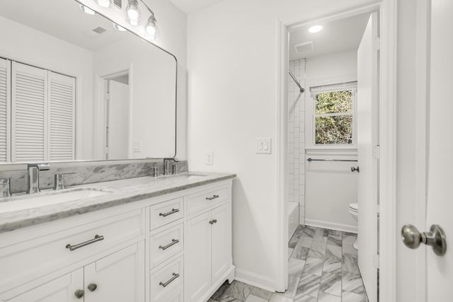 404 Hobcaw Drive, Mount Pleasant, SC 29464