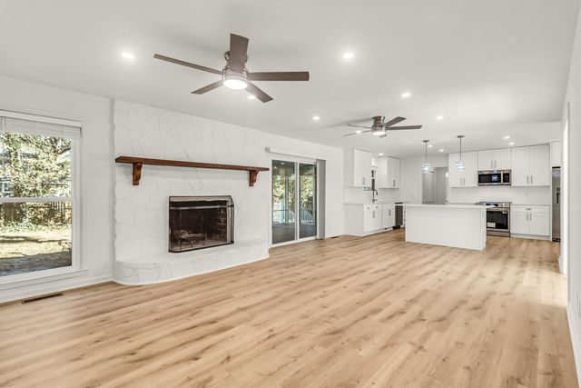 404 Hobcaw Drive, Mount Pleasant, SC 29464