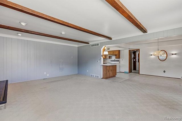 19100 Masonic Boulevard, Roseville, MI 48066