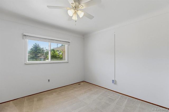 19100 Masonic Boulevard, Roseville, MI 48066