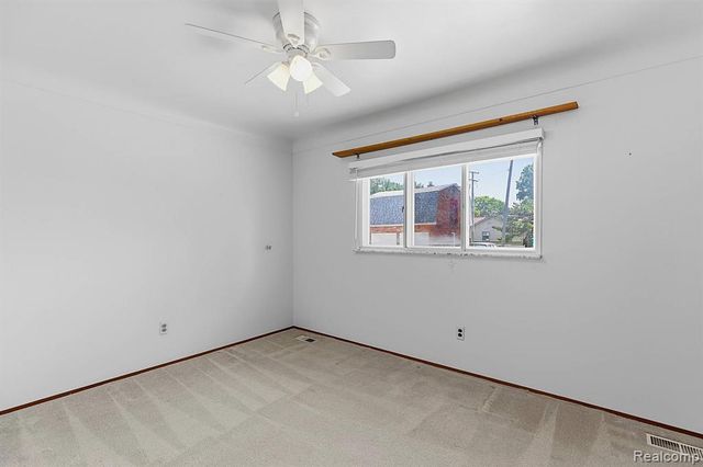 19100 Masonic Boulevard, Roseville, MI 48066