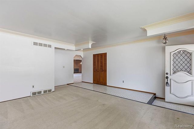 19100 Masonic Boulevard, Roseville, MI 48066
