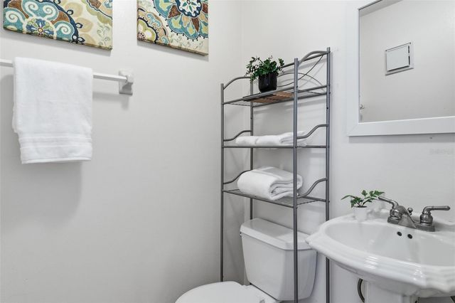 11808 RAINTREE LAKE LANE C, Tampa, FL 33617