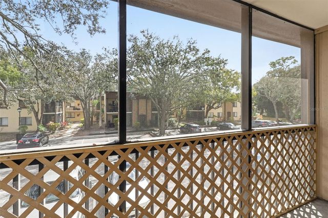 11808 RAINTREE LAKE LANE C, Tampa, FL 33617