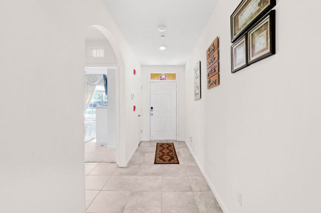 2766 SW Savona Boulevard, Port St. Lucie, Port St Lucie, FL 34953