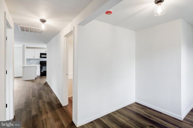 2145 DUNKSFERRY RD, Bensalem, PA 19020