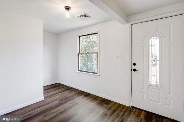 2145 DUNKSFERRY RD, Bensalem, PA 19020