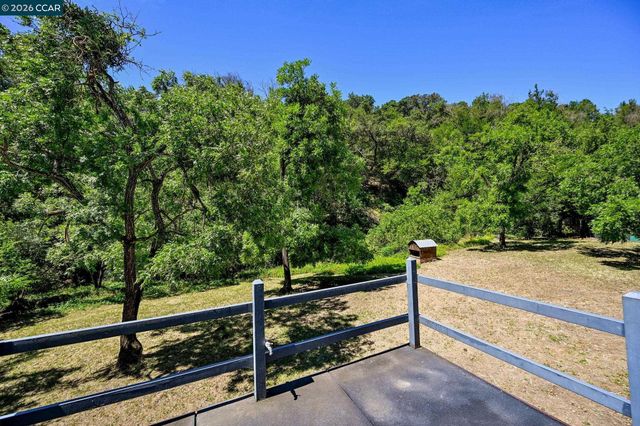5455 Alhambra Valley Rd, Martinez, CA 94553