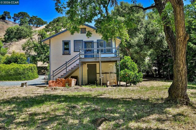 5455 Alhambra Valley Rd, Martinez, CA 94553
