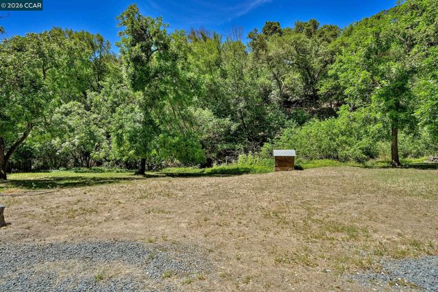 5455 Alhambra Valley Rd, Martinez, CA 94553