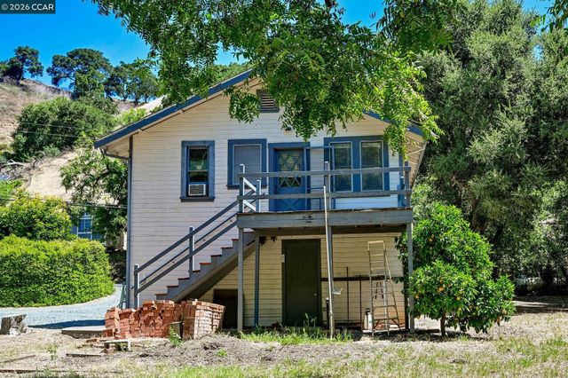 5455 Alhambra Valley Rd, Martinez, CA 94553