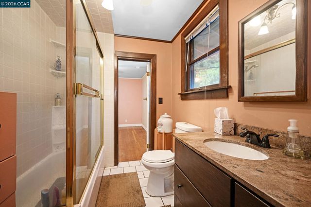 5455 Alhambra Valley Rd, Martinez, CA 94553