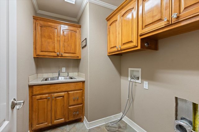 5290 Tevey Rd, Longview, TX 75605