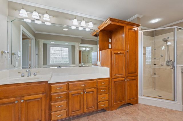 5290 Tevey Rd, Longview, TX 75605