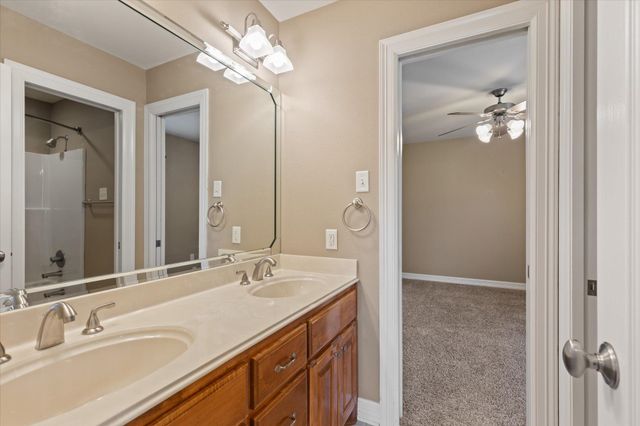 5290 Tevey Rd, Longview, TX 75605