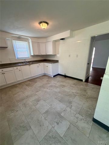 7047 Florence Place, Jennings, MO 63136