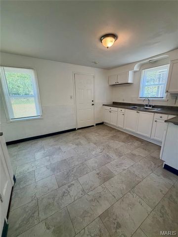 7047 Florence Place, Jennings, MO 63136