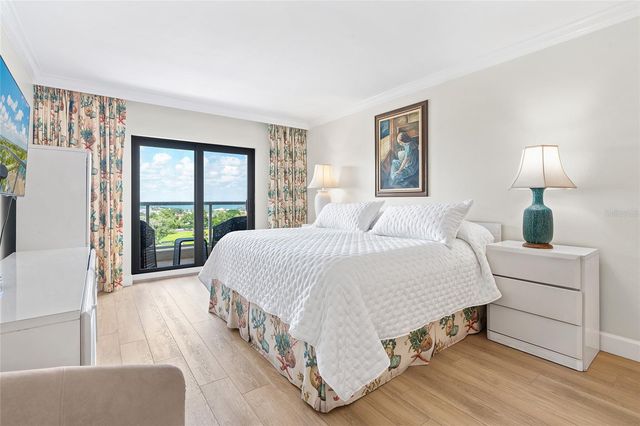 1000 LONGBOAT CLUB ROAD 903, Longboat Key, FL 34228
