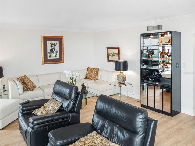 1000 LONGBOAT CLUB ROAD 903, Longboat Key, FL 34228