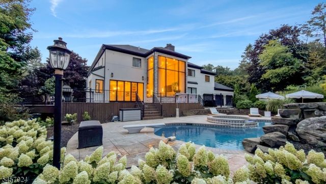 5 Abbington Way, Mendham Twp., NJ 07945